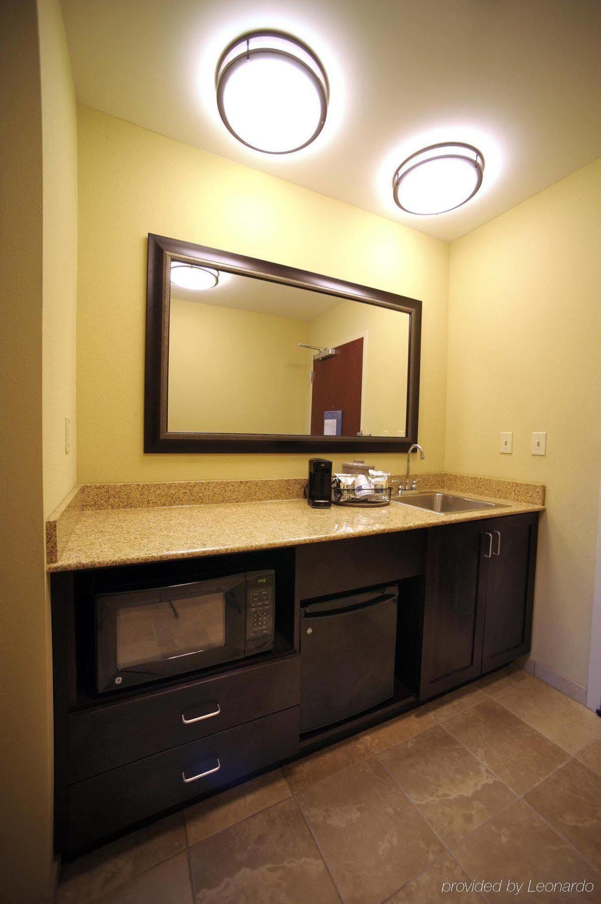 Hampton & Chadds Ford Glen Mills